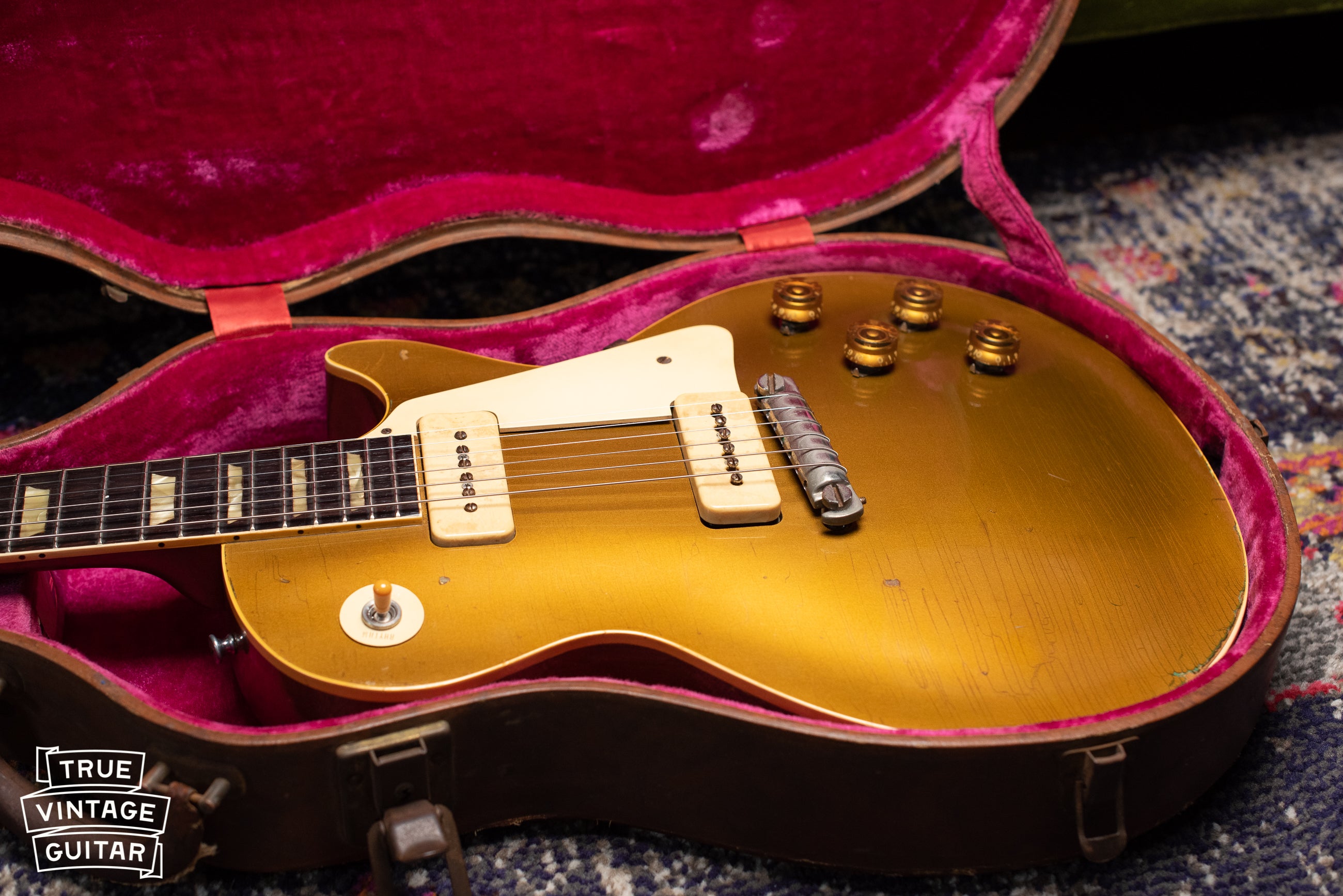 Vintage 1954 Gibson Les Paul goldtop in original Lifton case