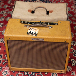 Vintage 1958 Fender Deluxe Amp with hang tag