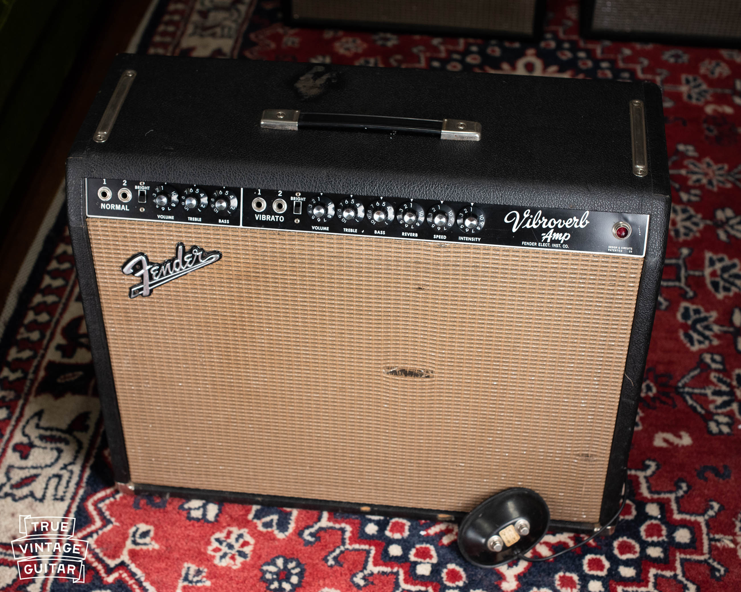 vintage 1964 Fender Vibroverb guitar amp