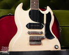 P-90 pickup, vibrola tailpiece White SG Junior 1965