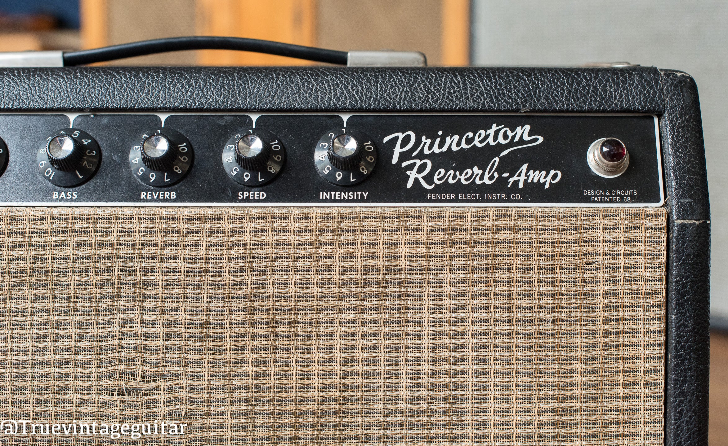 【Fender】    ’ 65 Princeton Reverb 2172000000_amp_frt_001_nr.png?
