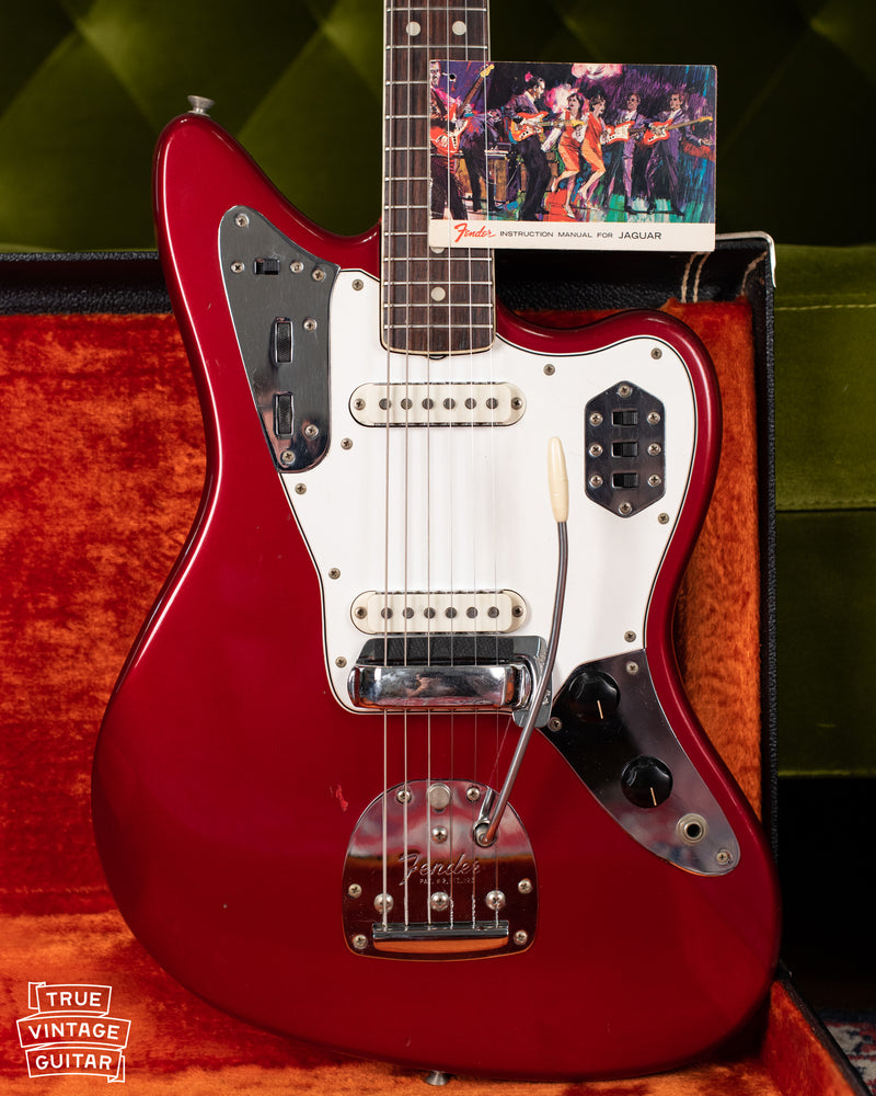 F logo tuners vintage Fender guitar