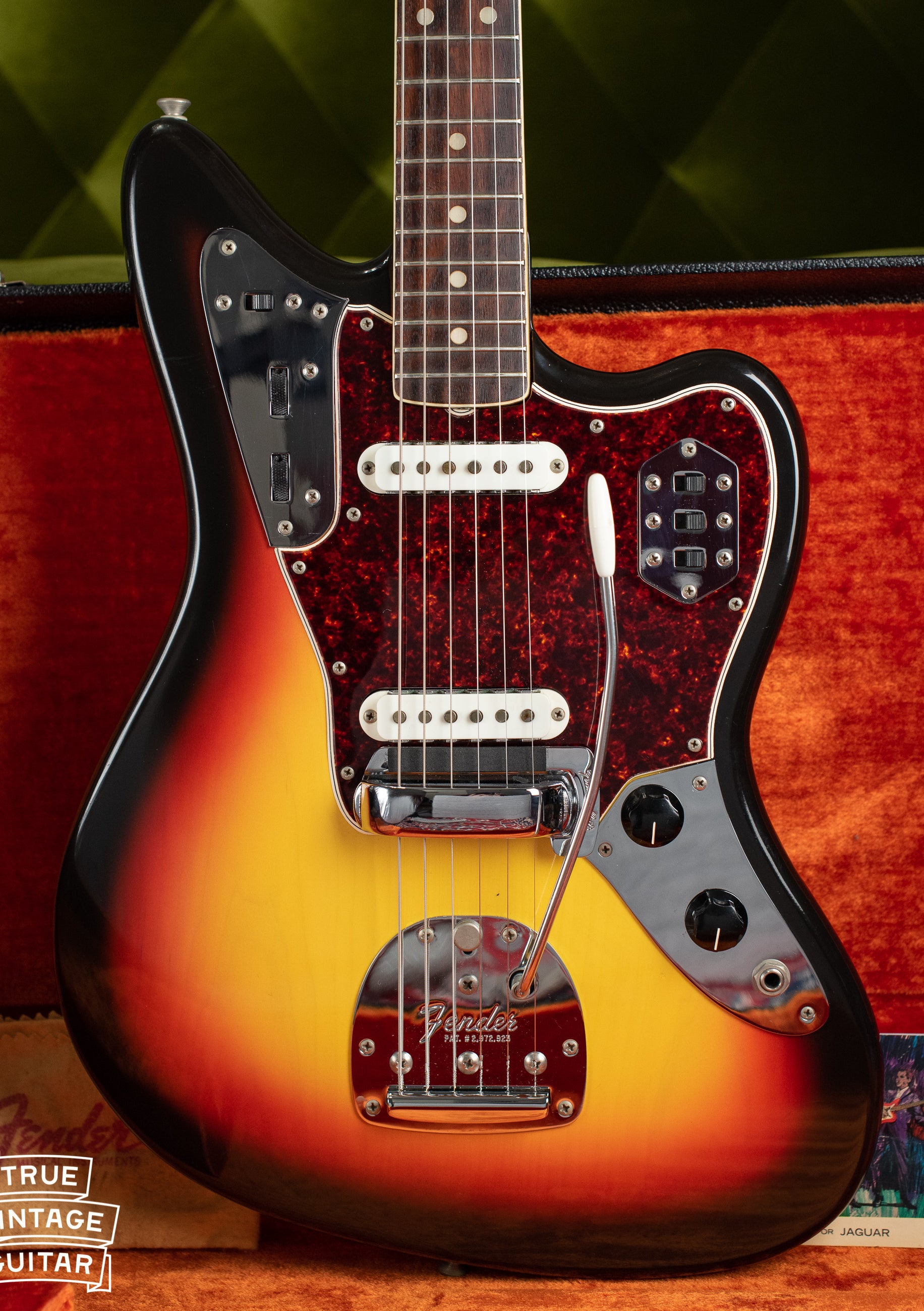Vintage 1966 Fender Jaguar electric guitar, Sunburst finish
