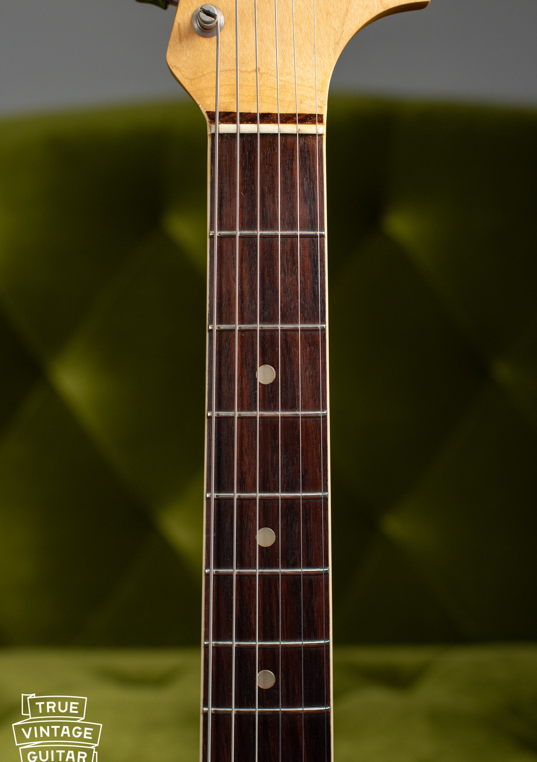 Vintage 1966 Fender Jaguar fretboard, dots and binding