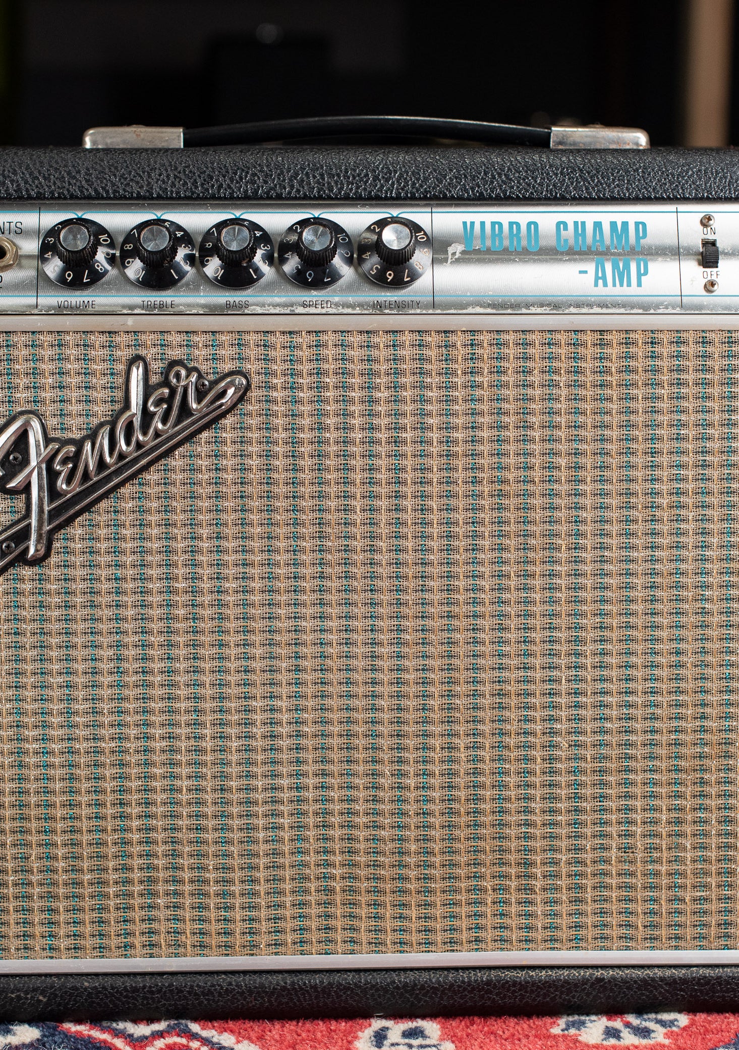 1969 Fender Vibro Champ Amplifier