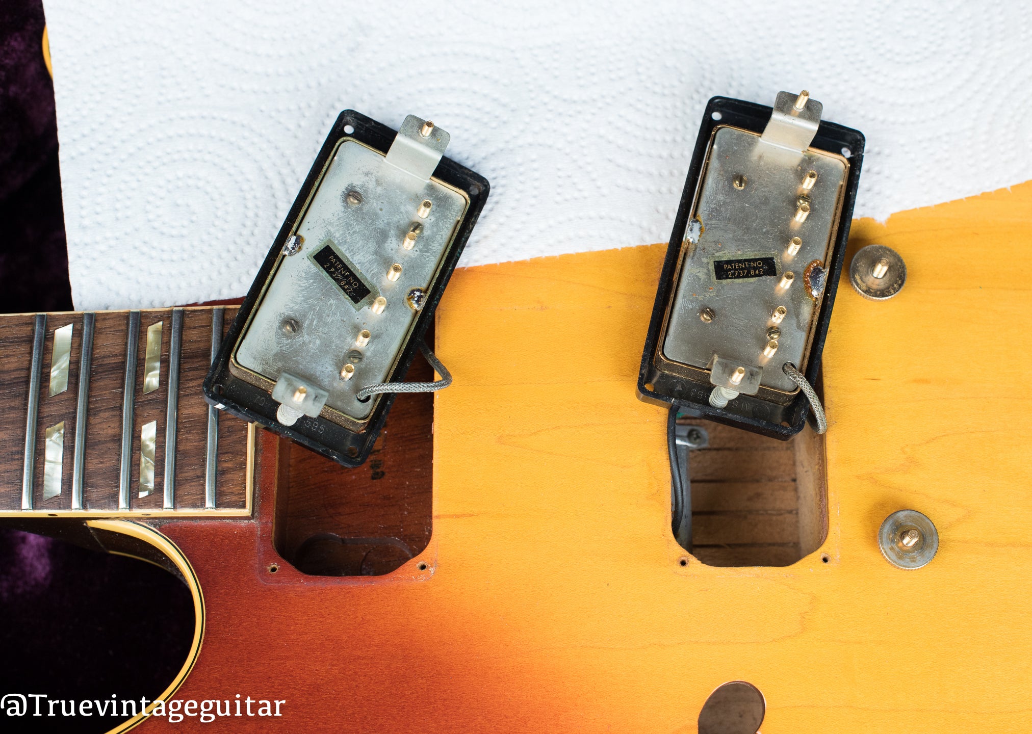Patent number sticker humbucking pickups, Vintage 1972 Gibson ES-345 Stereo Sunburst