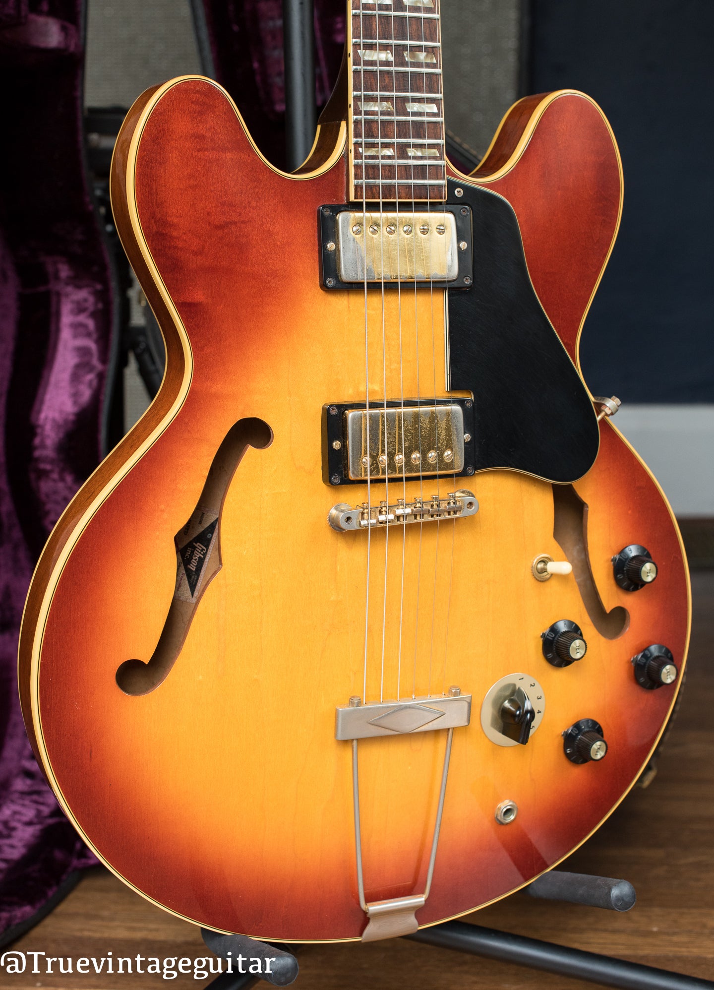 Vintage 1972 Gibson ES-345 Stereo Sunburst