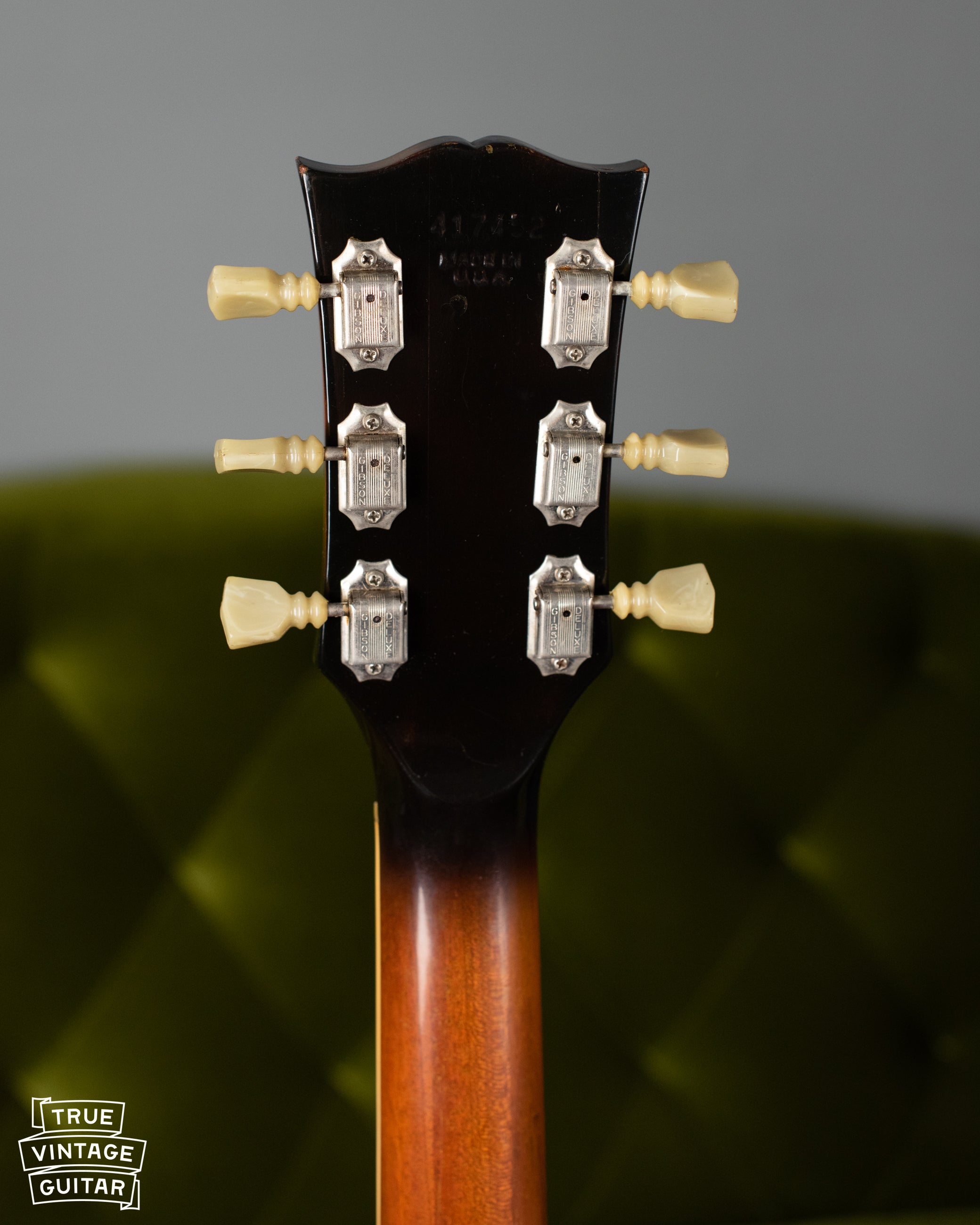 headstock, Gibson double line tuners