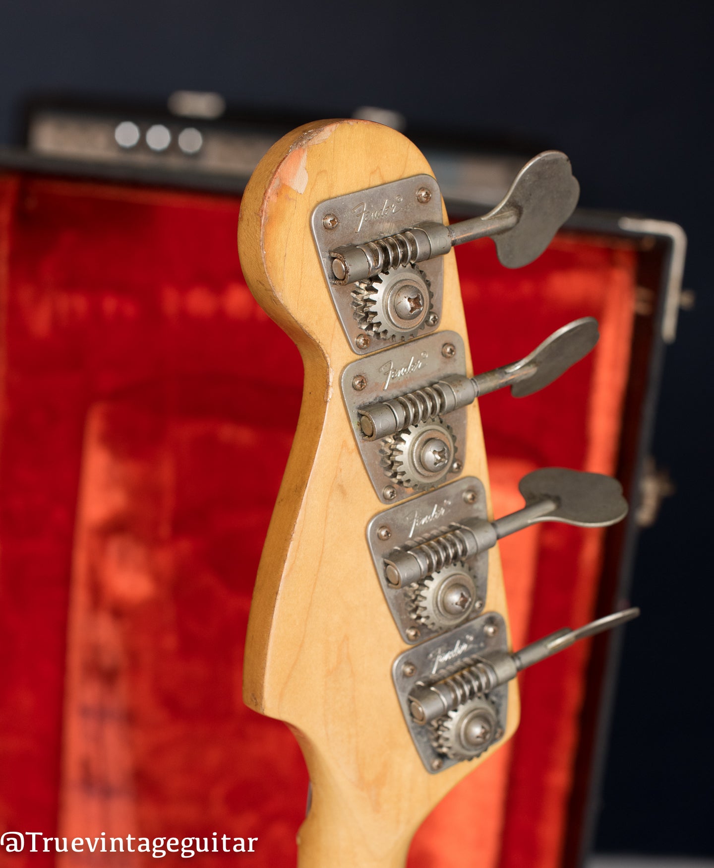 Fender Precision Bass アイボリー Fender Custom Shop '55 Relic Precision Bass Guitar - White