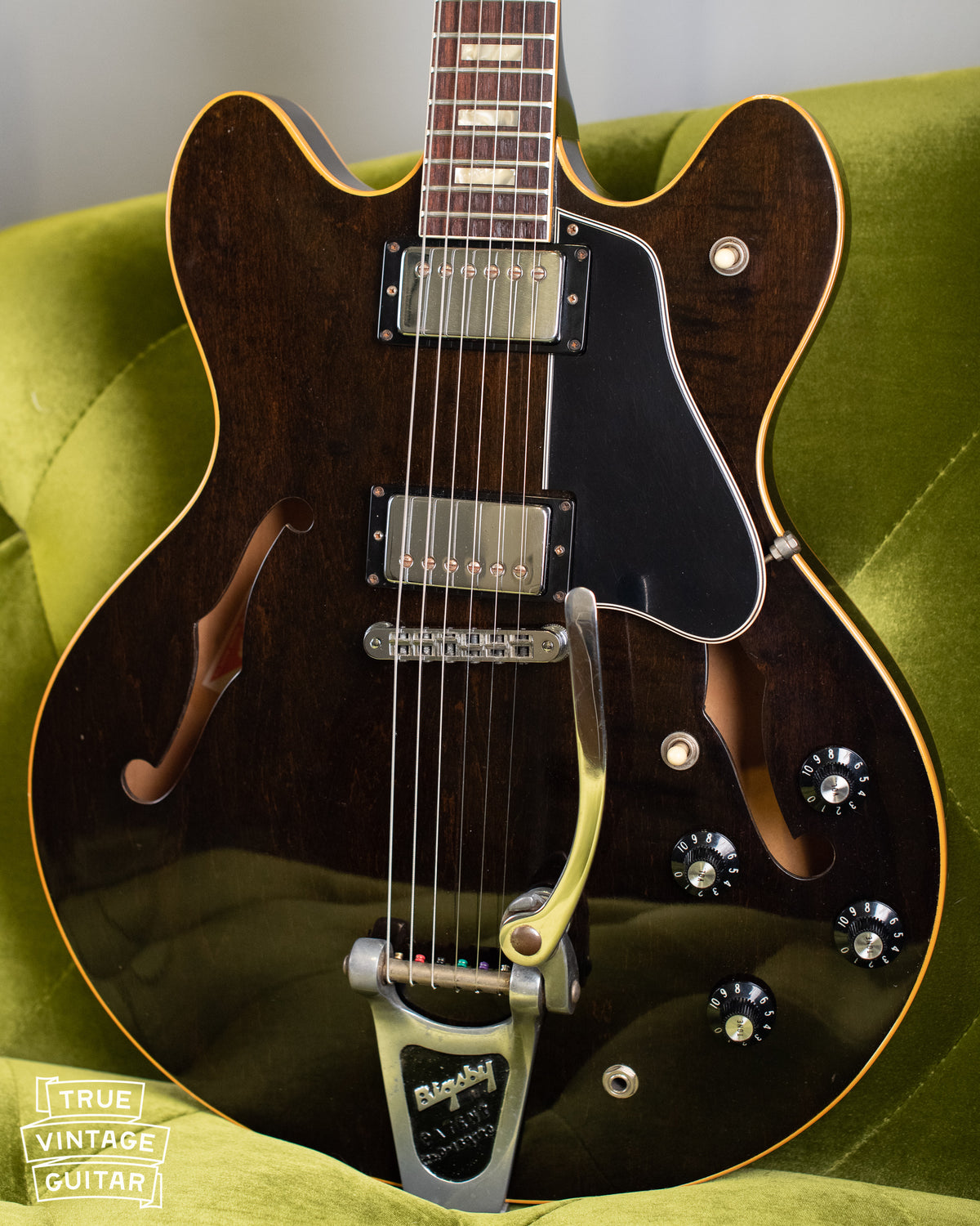 1977 Gibson ES-335 TD Walnut – True Vintage Guitar
