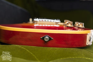 1970 Gibson Les Paul Deluxe, diamond plastic end pin, goof hider
