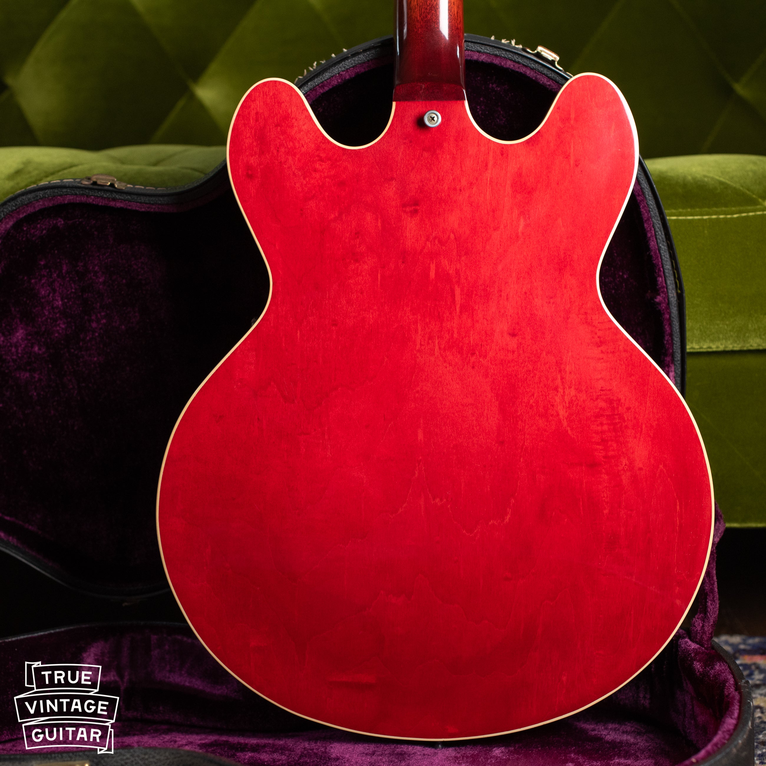 Back of body, 1973 Gibson ES-335 TD Cherry