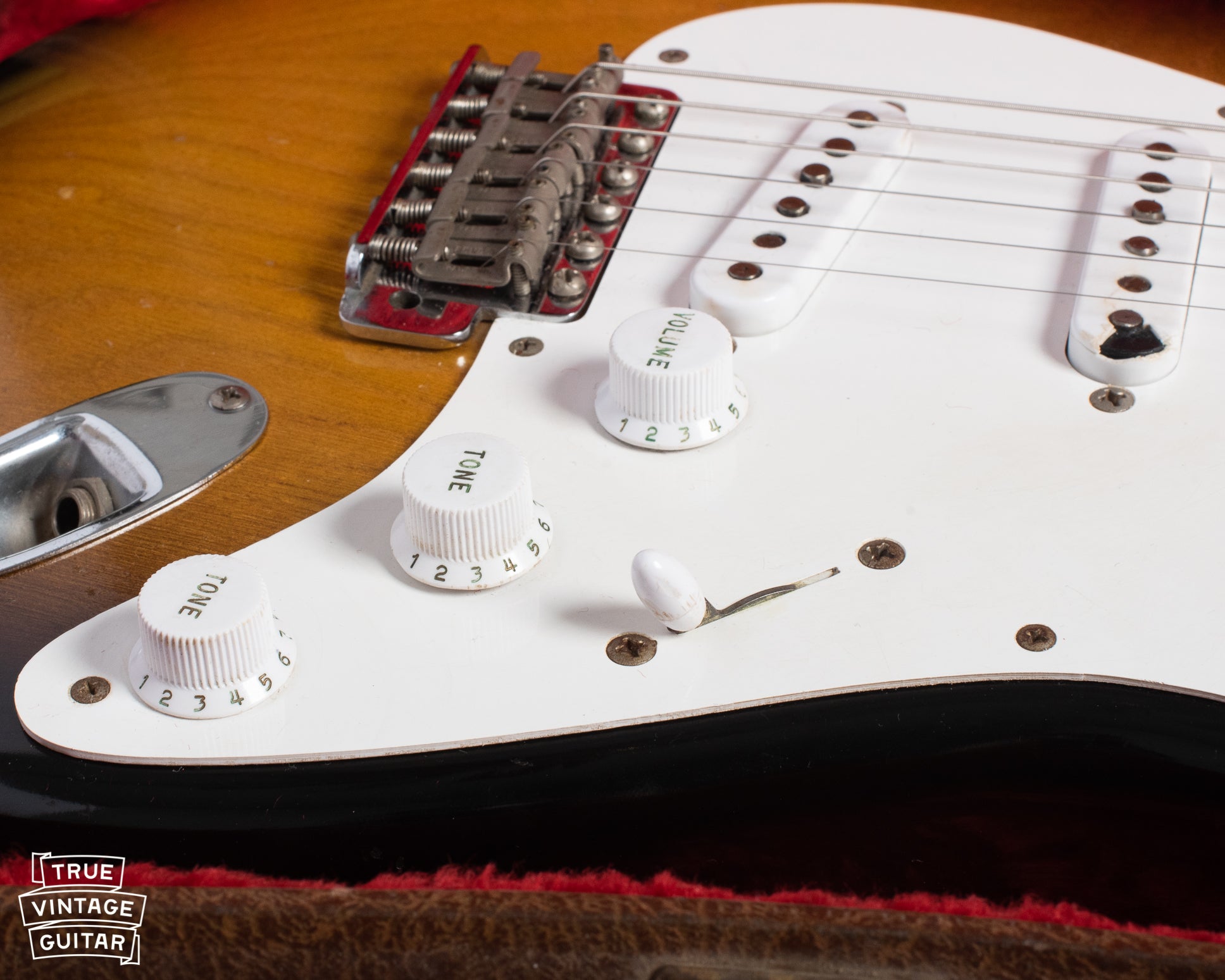 Fender Stratocaster 1954 – True Vintage Guitar