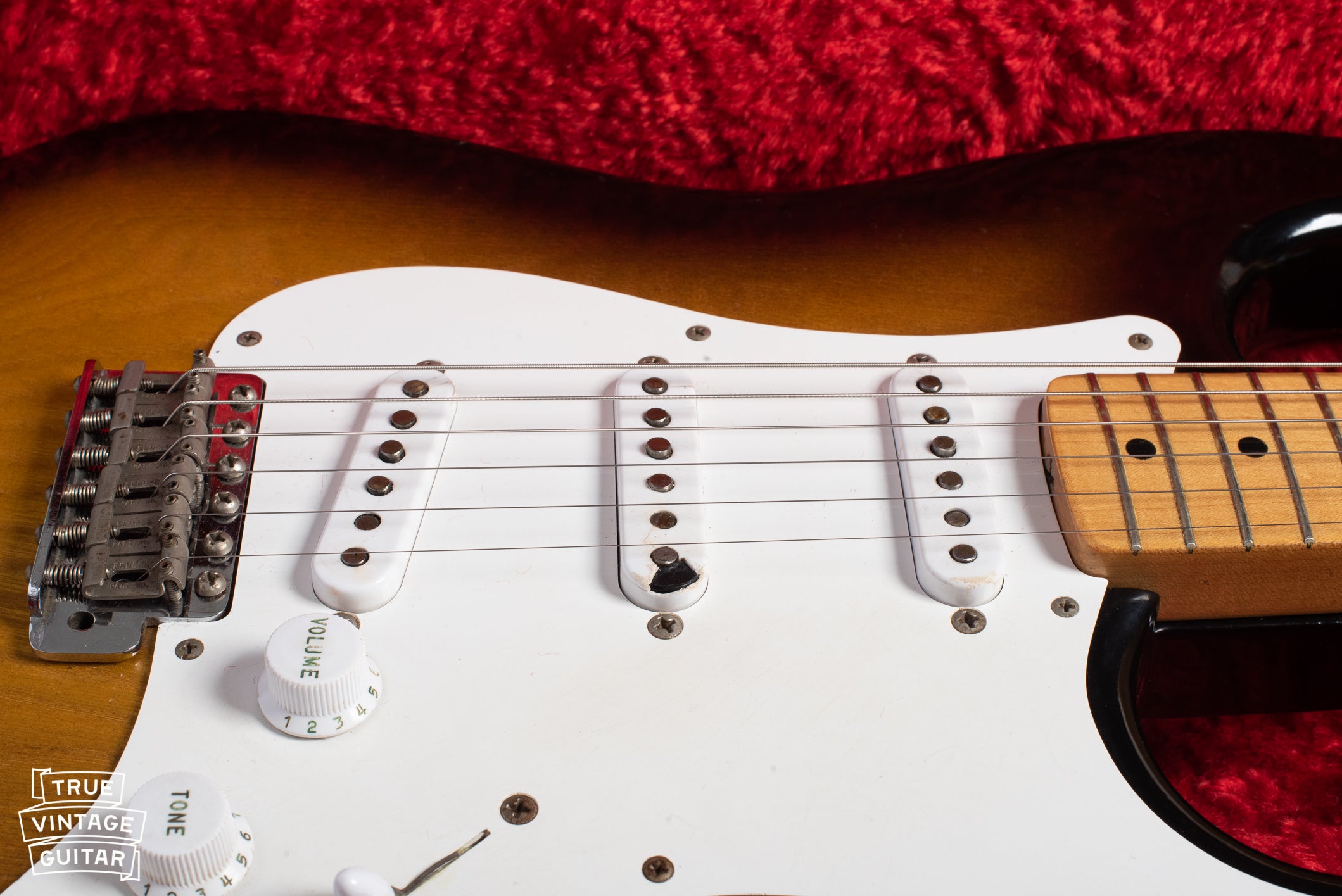 Fender Stratocaster 1954 – True Vintage Guitar