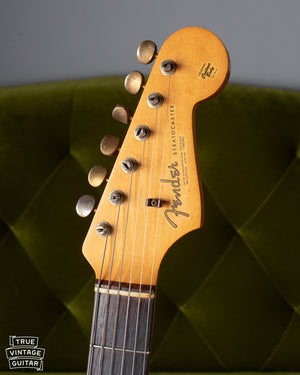 Spaghetti style Fender logo on headstock