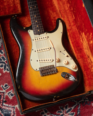Fender Stratocaster 1963 body in case