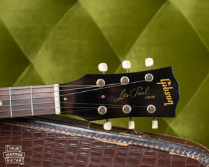 Les Paul Gibson guitar