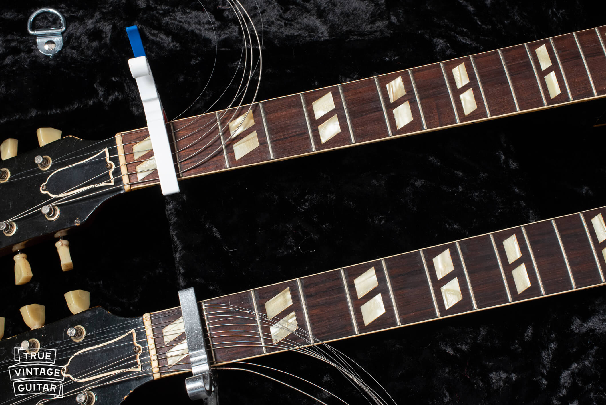 Original small frets on 1959 Gibson EDS-1275 double neck guitar