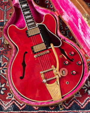 Gibson ES-355 Cherry Red 1961 in pink and brown case. 