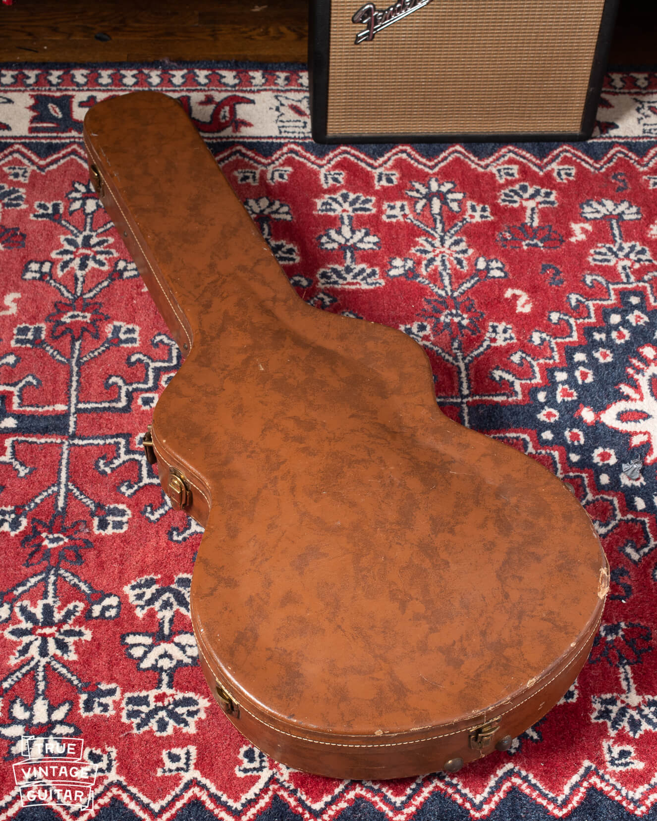 Brown exterior case for Gibson ES-355 1961