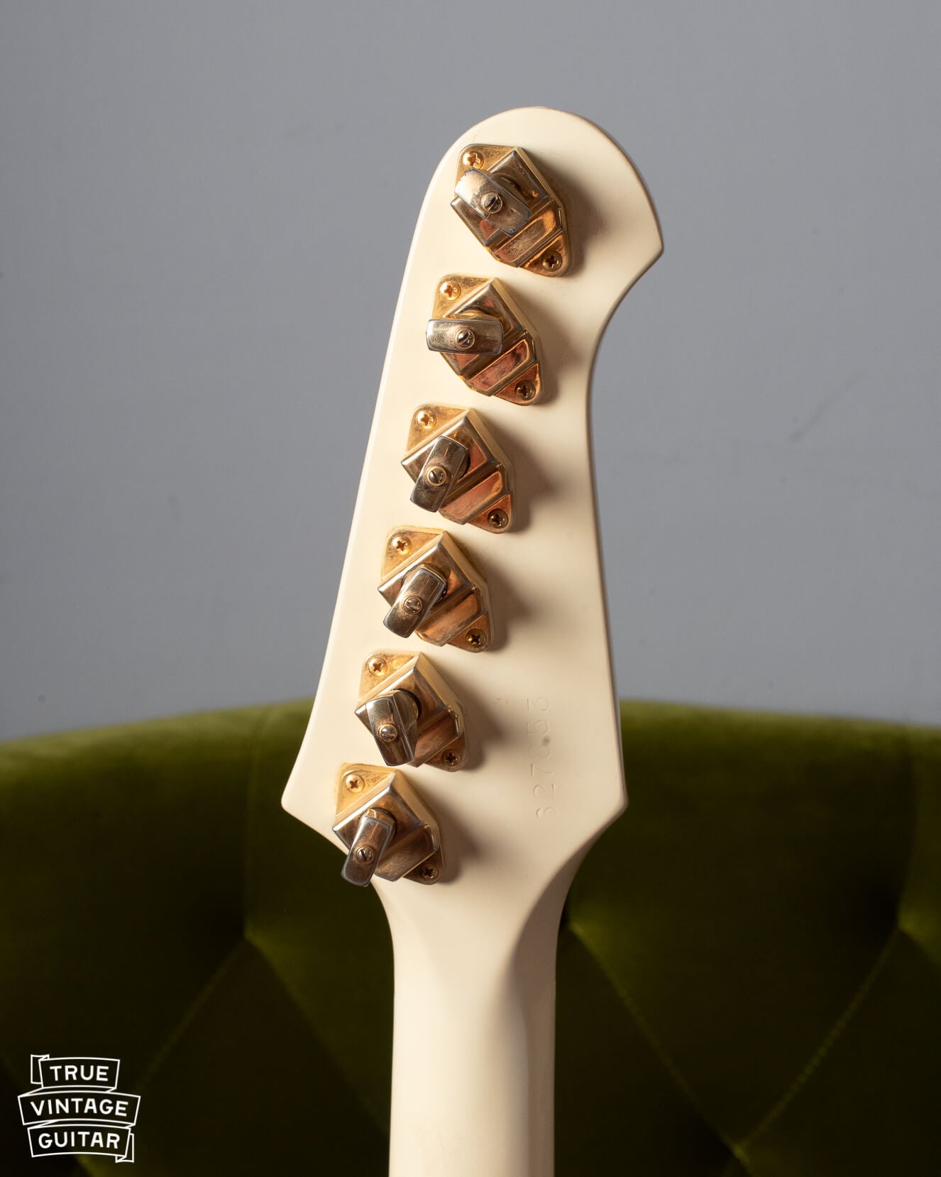 Banjo tuners on Gibson Firebird 76 white 1977