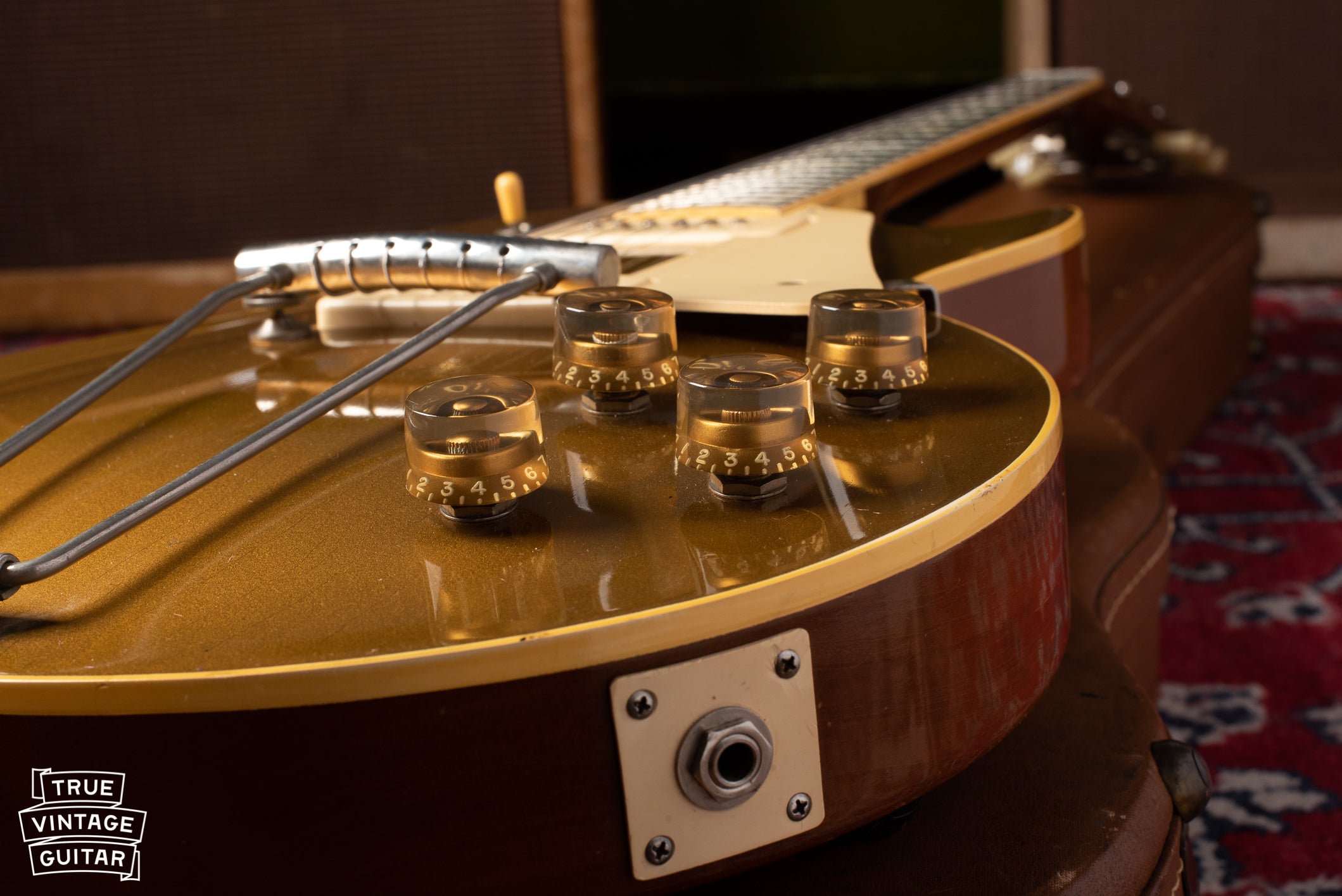 Tall speed knobs on original 1952 Gibson Les Paul goldtop
