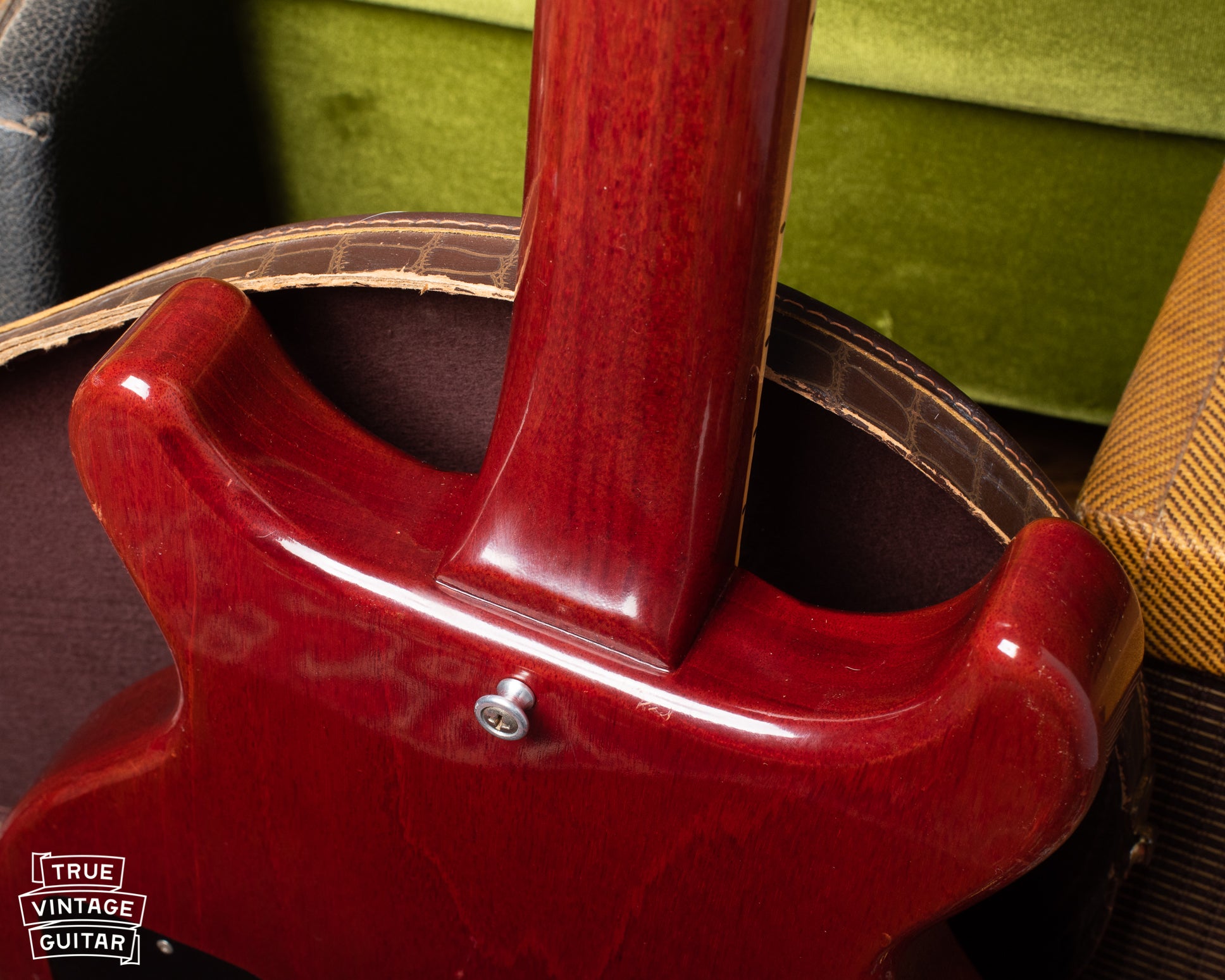 Neck to body joint of Gibson Les Paul Special 1960