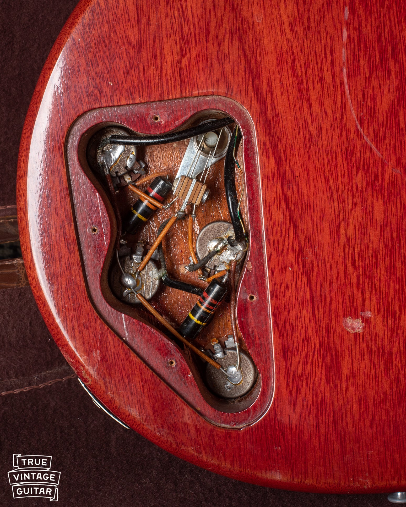 Control cavity, potentiometers, bumble bee capacitors