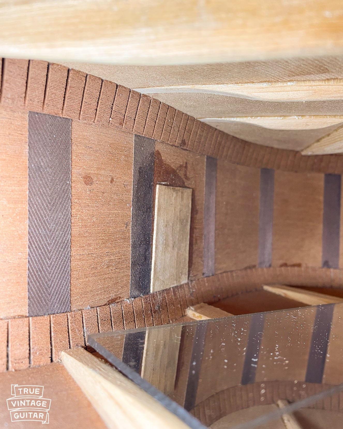 Rim patch side crack Martin D-18 1957